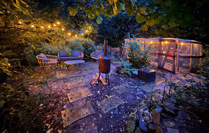 Holiday Home - Apeldoorn , Holland - HGE191 1