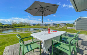 Holiday Home - Lauwersoog , Holland - HGR069 1