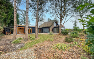Holiday Home - Lauwersoog , Holland - HGR083 1