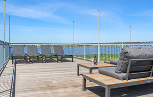 Houseboat - Aalsmeer , Holland - HNH223 1