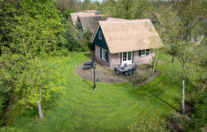Holiday Home - Giethoorn , Holland - HOV233 1