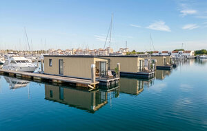 Houseboat - Ouddorp , Holland - HZH208 1
