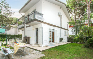 Holiday Home - Lignano Pineta , Italy - IFK218 1