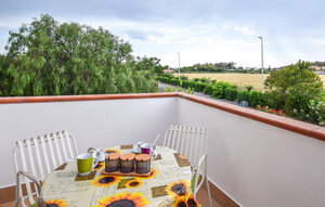 Apartment - Isola di Capo Rizzuto , Italy - IKK061 1