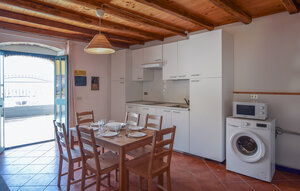 Holiday Home - Motta San Giovanni , Italy - IKK087 1