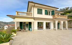 Holiday Home - Vallecrosia , Italy - ILP307 1