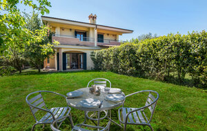 Holiday Home - Monterosi , Italy - IRU381 1