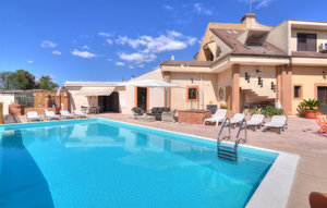 Holiday Home - Fontane Bianche , Italy - ISC352 1