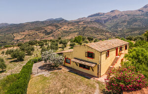 Apartment - Cefalù , Italy - ISP451 1