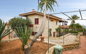 Holiday Home - Marina di Ragusa , Italy - ISR744 1