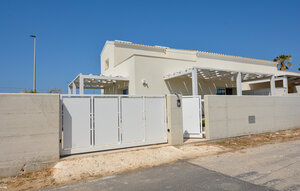 Holiday Home - Punta Secca , Italy - ISR882 1