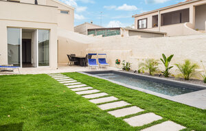 Holiday Home - Marina di Ragusa , Italy - ISR968 1