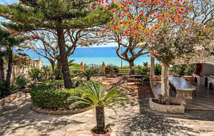 Holiday Home - Marinella di Selinunte , Italy - IST206 1