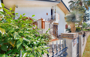 Apartment - Capezzano Pianore , Italy - ITD001 1