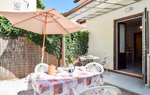 Holiday Home - Viareggio , Italy - ITD085 1
