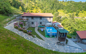 Holiday Home - Palagnana , Italy - ITL033 1