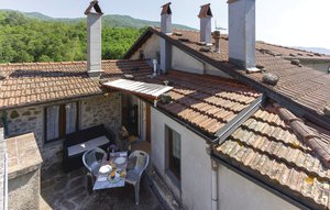 Apartment - Casoli di Bagni di Lucca , Italy - ITL166 1