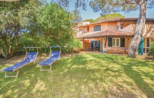 Holiday Home - Castiglione della Pescaia , Italy - ITM352 1