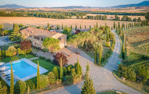 Holiday Home - San Quirico d'Orcia , Italy - ITS257 1