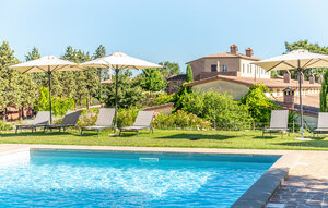 Holiday Home - Trequanda , Italy - ITS717 1