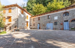 Holiday Home - Pistoia , Italy - ITT359 1