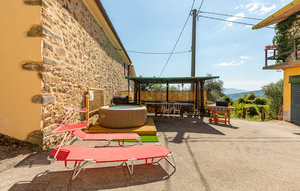 Holiday Home - Montecatini Terme , Italy - ITT361 1