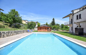 Apartment - Spoleto , Italy - IUS018 1