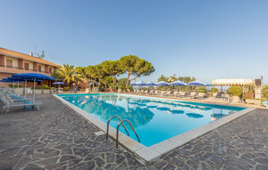Holiday Home - Passignano sul Trasimeno , Italy - IUT273 1