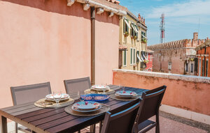 Apartment - Venezia , Italy - IVV400 1
