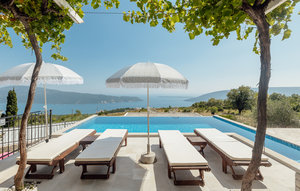 Holiday Home - Podi , Montenegro - MNH083 1