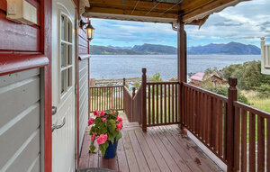 Holiday Home - Lauvstad/Volda , Norway - N27291 1