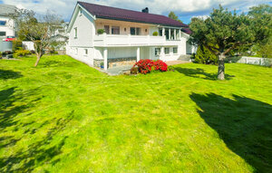 Holiday Home - Ålesund , Norway - N27323 81