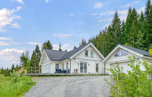 Holiday Home - Eidsvåg i Romsdal , Norway - N28173 1