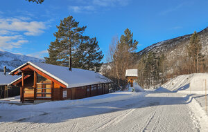 Holiday Home - Hallingskarvet, Skibyen , Norway - N33460 1