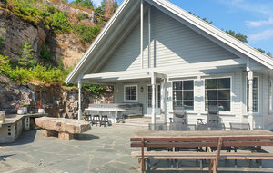 Holiday Home - Lindesnes/Lussevika , Norway - N36619 1