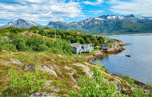 Holiday Home - Laukvik/Vågan , Norway - N39170 1