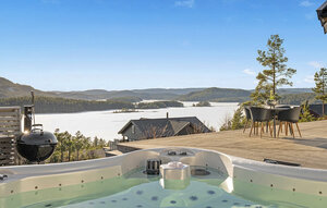 Semesterhus - Sannidal , Norge - NTG023