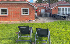 Holiday Home - Blåvand , Denmark - P33061 1