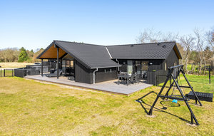 Holiday Home - Henne , Denmark - P42498 1