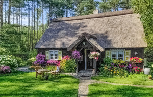 Holiday Home - Jaszczerek , Poland - PKA663 1