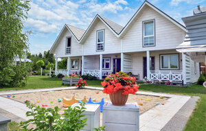 Holiday Home - Kolczewo , Poland - PPL037 1