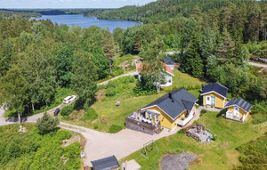 Holiday Home - Färgelanda/Munkedal , Sweden - S50600 1