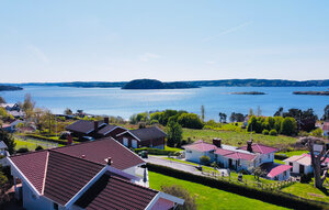 Holiday Home - Utby/Uddevalla , Sweden - S50625 1