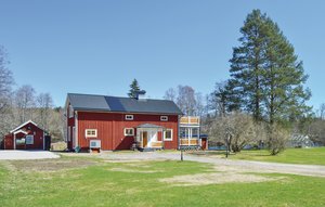 Holiday Home - Kopparberg , Sweden - S64038 1