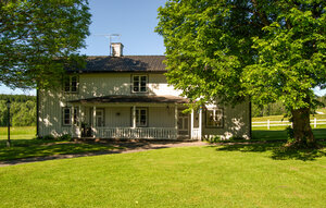 Holiday Home - Kopparberg , Sweden - S64177 1