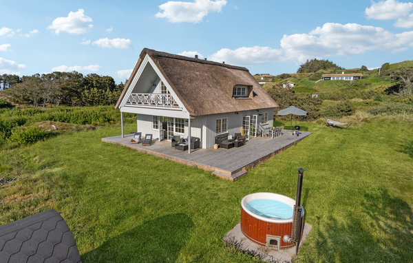 Holiday Home - Blokhus strand , Denmark in Blokhus strand | Novasol