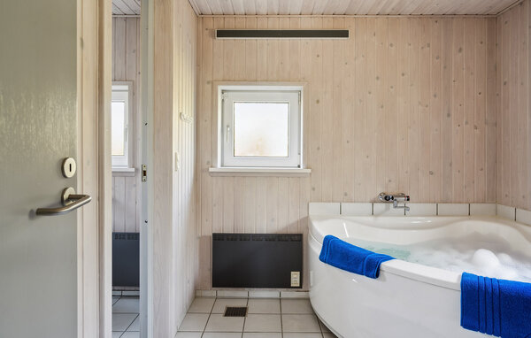 Semesterhus - Blokhus Strand , Danmark - A13238 701