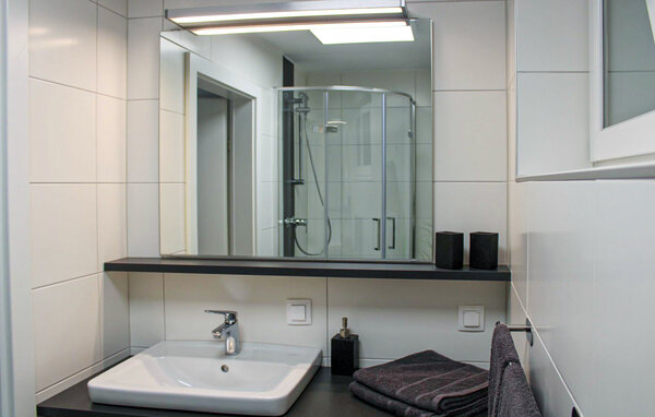Apartament - Velden am Wörthersee , Austria - AKA248 702