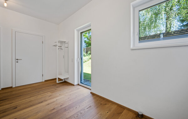 Apartment - Pörtschach , Austria - AKA255 501