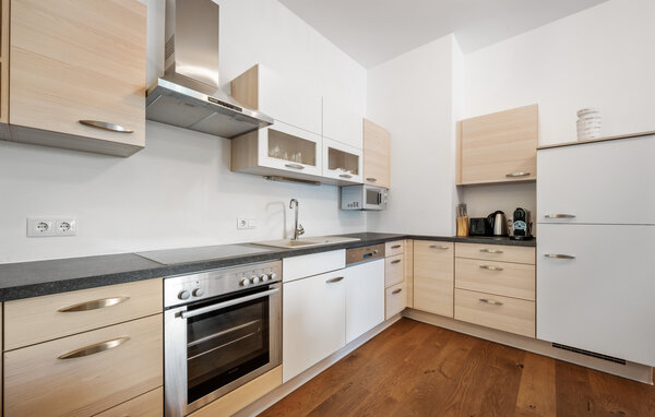 Apartment - Pörtschach , Austria - AKA255 401